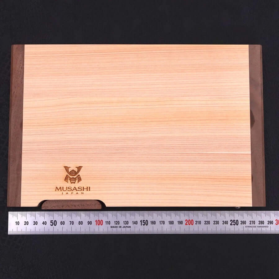 https://www.houseofknives.us/cdn/shop/files/Musashi-Cutting-Board-Hinoki-with-Stand-280mmx180mmx15mm-Musashi-Japanese-Kitchen-Knives-8_1800x1800_1.jpg?v=1689405767