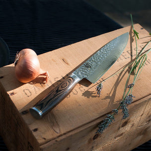 https://www.houseofknives.us/cdn/shop/products/TDM0706Premier_chefs_shallot_lavender_small_aab5acd0-0ee9-4ce9-b1e8-bf38ae80fd8c-951737.jpg?crop=center&height=304&v=1664352694&width=304